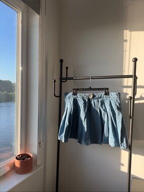 Forever 21 Light Blue Pleated Denim Skirt